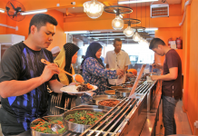 Currypuff Factory’s Gadong reopening draws thousands with Nasi Campur