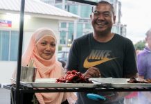 Vendors at all-new Gadong night market to grow with microfinance