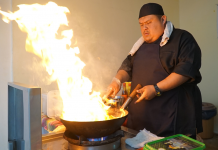 Labourer by day, chef by night: KueTiaw Abam Panas Panas