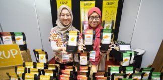These UNISSA graduates turned their popiah project into a full-time business