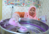 Muslim convert chooses cotton candy machine over monthly welfare to support her family