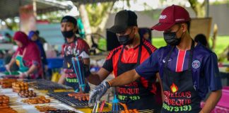 Brunei’s biggest Gerai Ramadhan returns with 264 vendors Marvelous BBQ at the Gerai Ramadhan Stadium