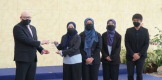 Rumine’s Techism wins ASEAN ICT Award Rumine ASEAN ICT Award