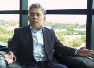 Driving the digital transition: DST DST CEO