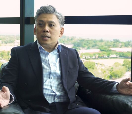 Driving the digital transition: DST DST CEO