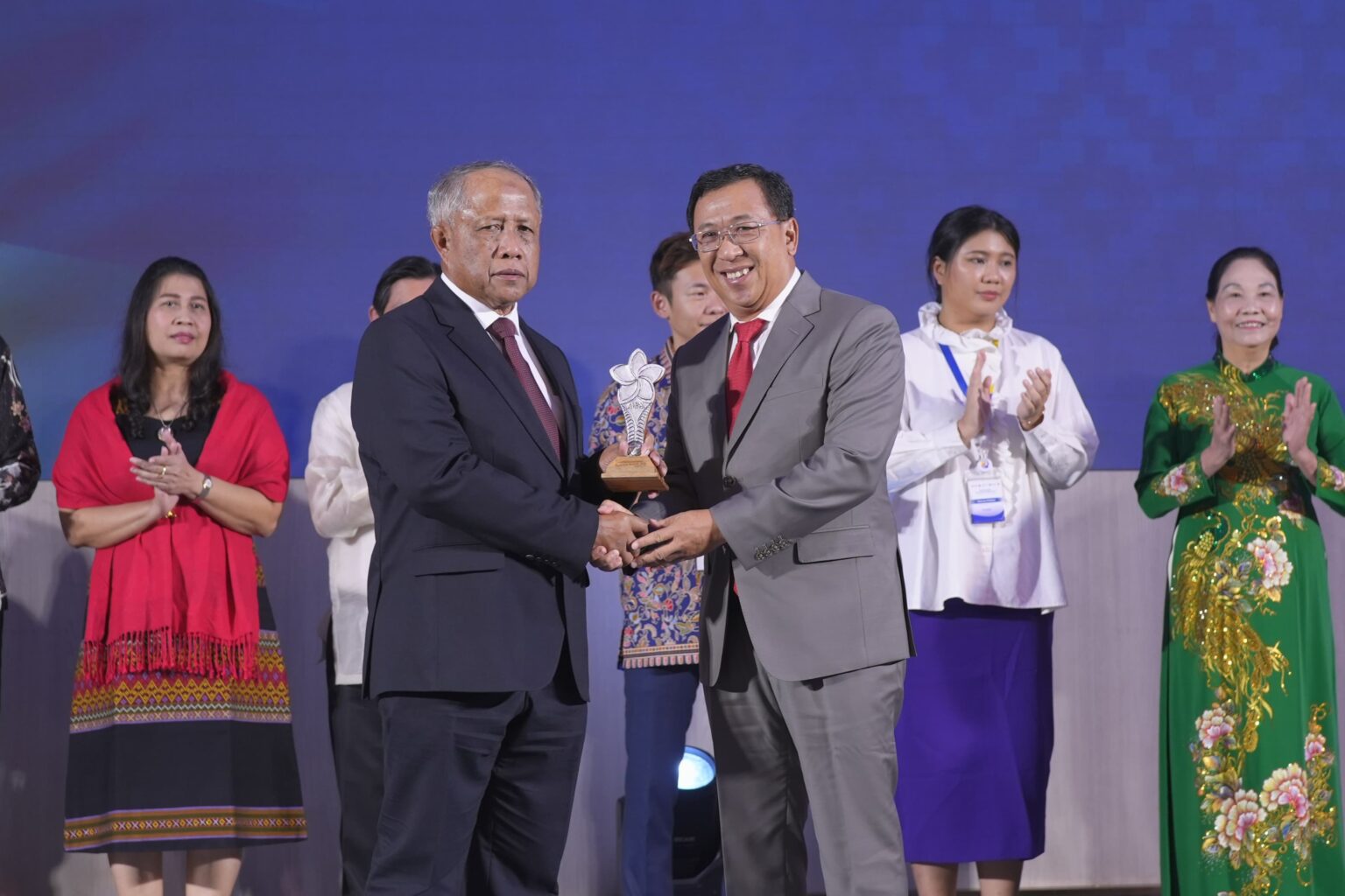 Yayasan's Self-Reliance Programme wins ASEAN Inclusive Business Award ...