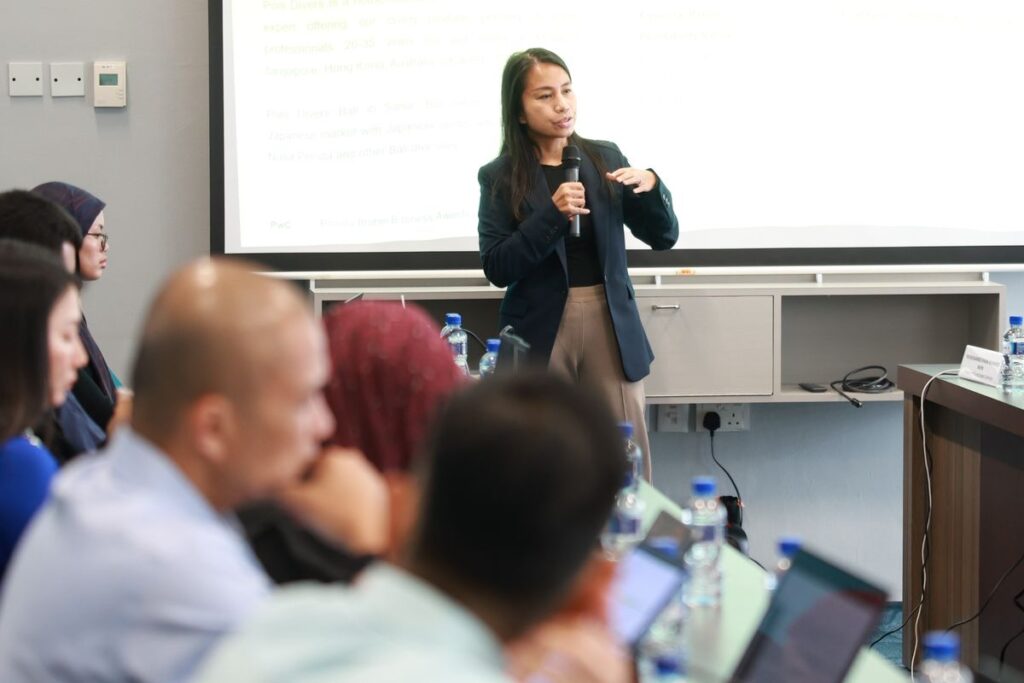 Poni Group Business Development Director Anna Aziz presenting to the PBBA judging panel.