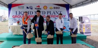 VidDaCom to become first local owner-operator of mud plant Representatives from BEDB, SLB, VidDaCom, BSP and BIBD mark the groundbreaking of VidDaCom’s Liquid Mud Plant.